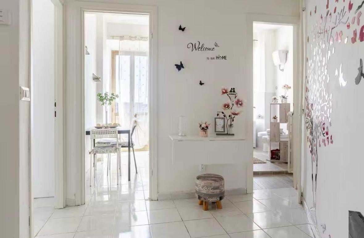 Fefe'S House Apartment โรม ภายนอก รูปภาพ